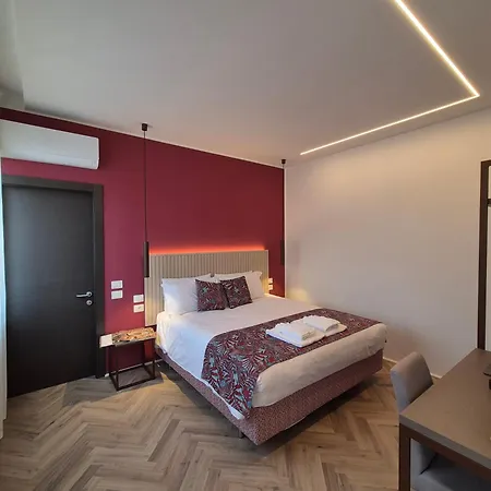 3 Amici All'arena 3*