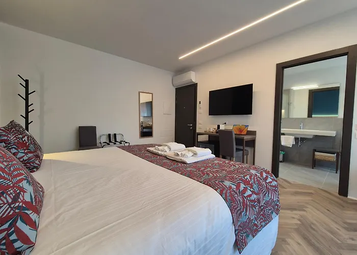 3 Amici All'arena Гостевой дом 3*